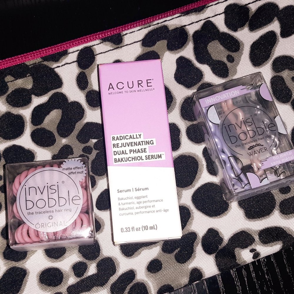 Acure Radically Rejuvinating Anti-Aging Serum + Extras!